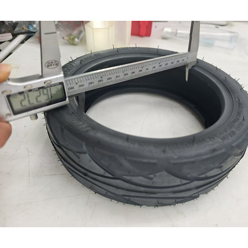 Originaler Schlauchloser Reife – Scooter Parts Bewertung und Preis